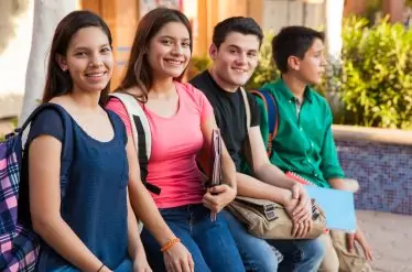 Escola Ótima Ideia na 8ª Feira do Estudante de Praia Grande